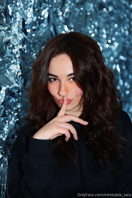 Inimitable Sara ポルノスター アーカイブ