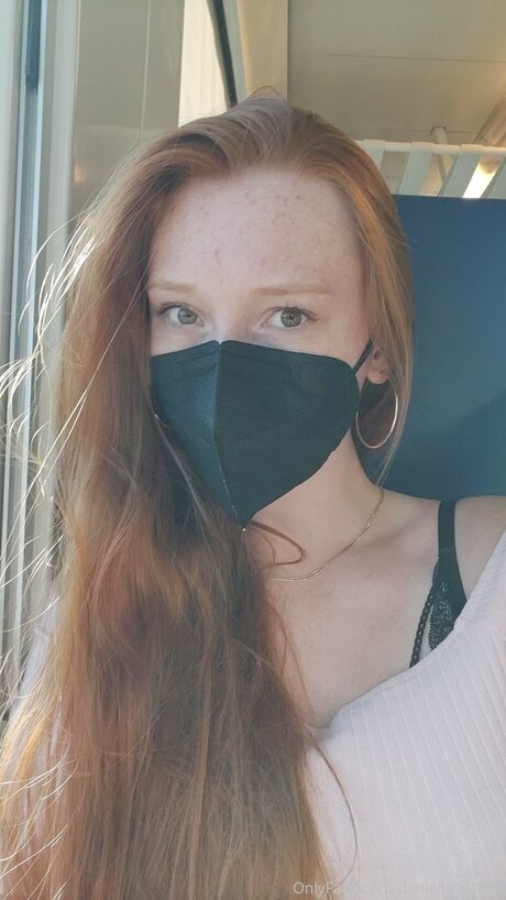 Daniella191198 セクシーなスター 写真