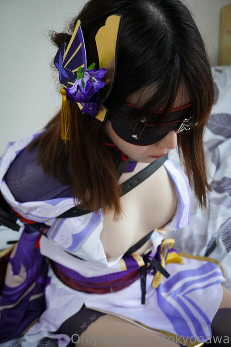 Tokyonawa 裸の女優 写真