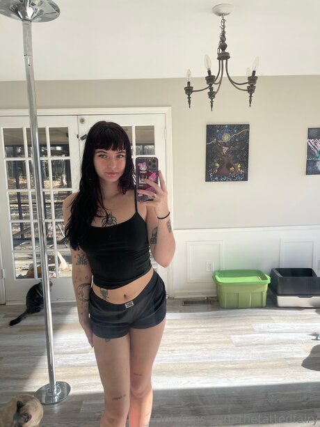 Thetattedfairy ポルノスター 美しい 画像