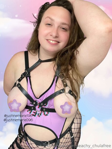 Peachy Chulafree ポルノスター セックス アーカイブ