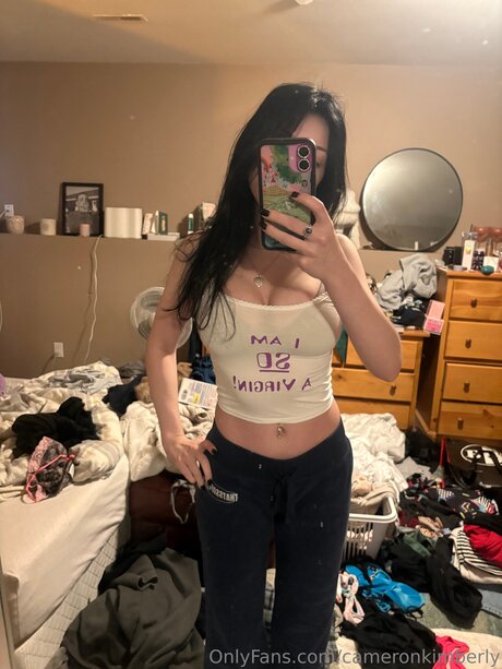 金髪の小柄なOnlyFans ホットヌード ギャラリー