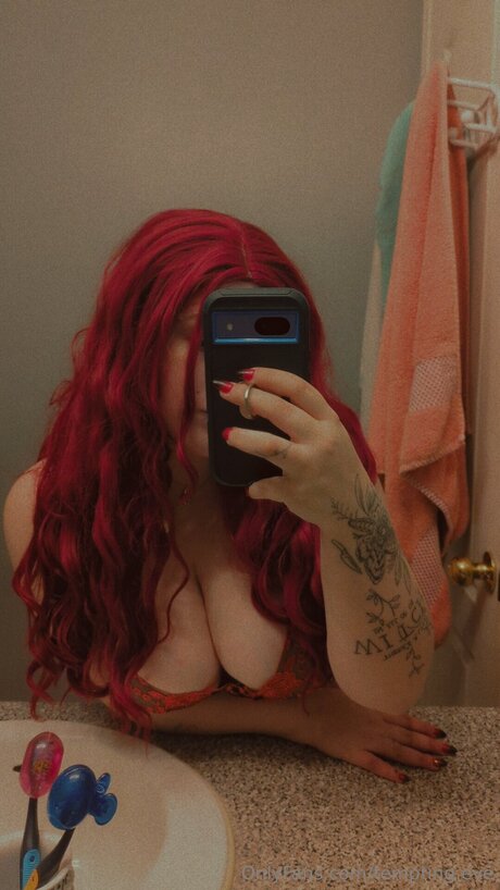 母娘オンリーファン 無料ポルノ 写真