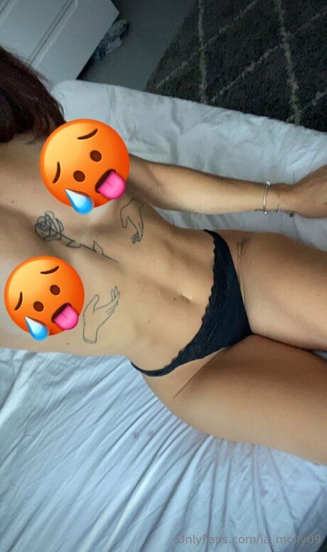 La Molly09 アートモデル 写真