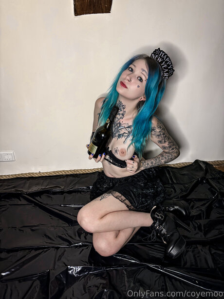 Coyemoo セックス女優 ギャラリー