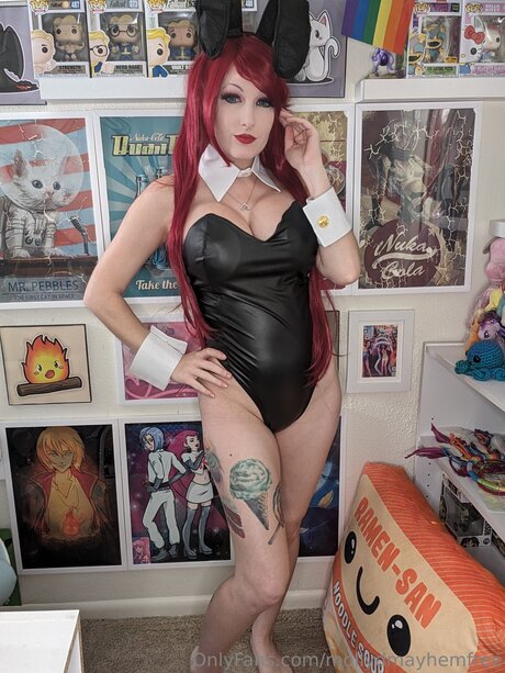 Mollydmayhemfree ヌードのポルノスター 写真