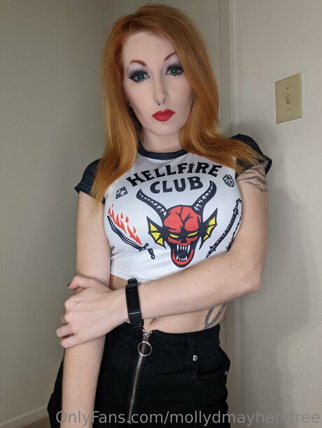 Mollydmayhemfree セックス女優 画像