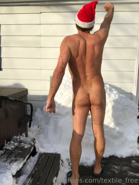 黒檀のシャワー OnlyFans アート裸 ギャラリー