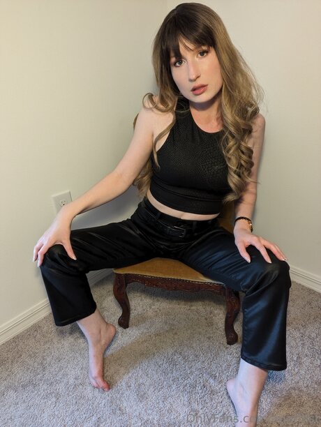 Agathist スター ヌード 写真