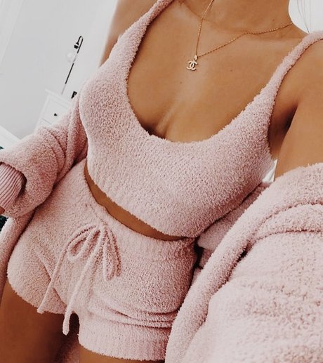 Cyndy valerie Gamache Gravel 高品質のスター ギャラリー