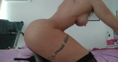 Yamila Toledo ヌードスター 写真