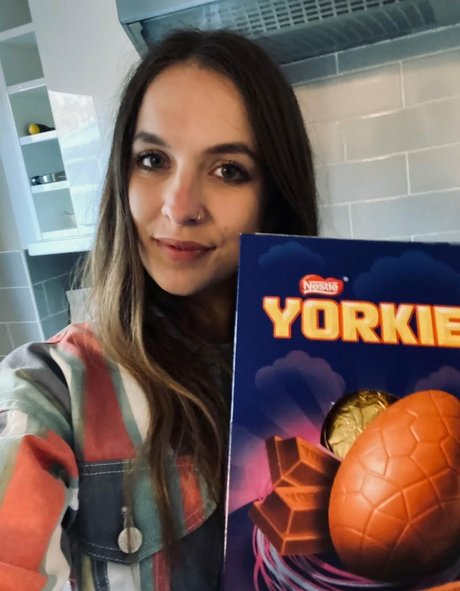 手袋onlyfans アートポルノ ギャラリー