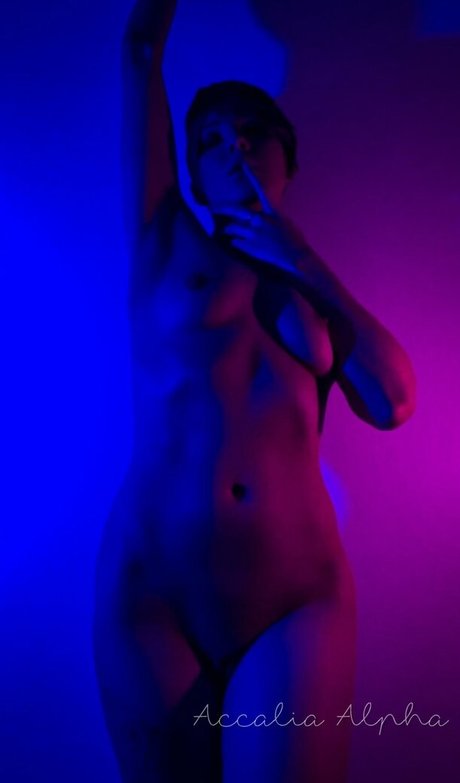 Accalia Alpha セクシーなスター アーカイブ