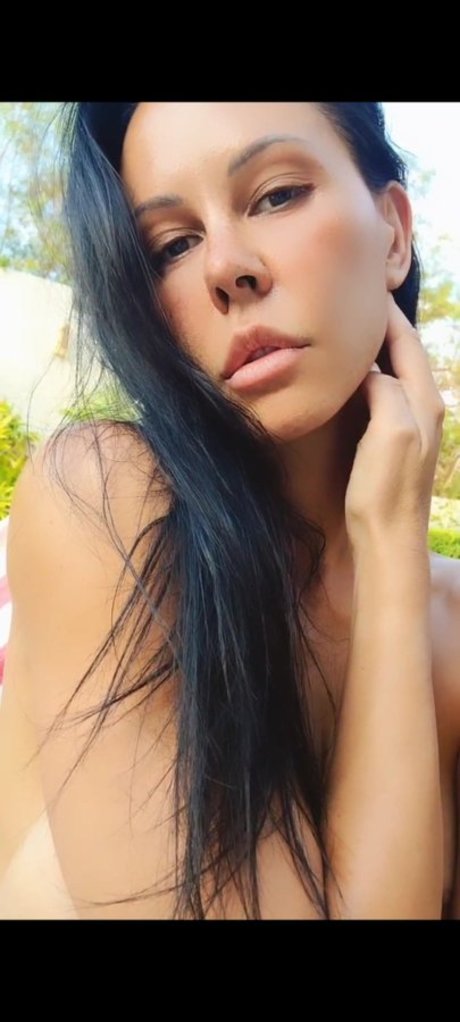 laly vallade 無料モデル ギャラリー