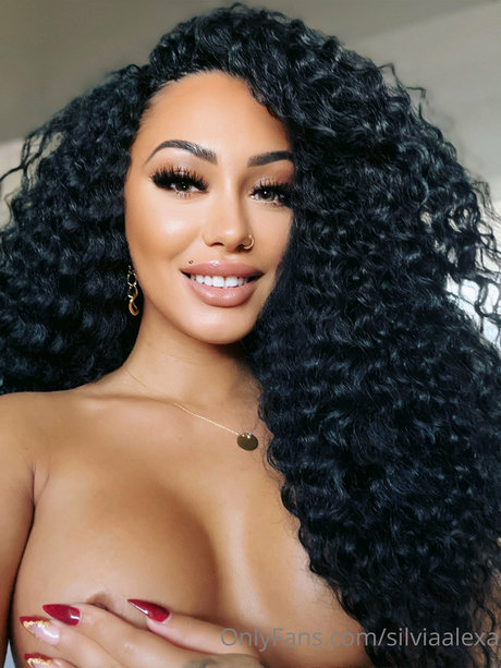 silviaalexa 可愛い女優 ギャラリー