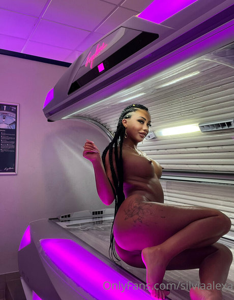 silviaalexa 美しい女優 写真