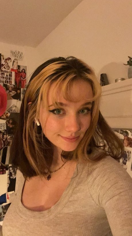 oatmilk6374 無料のポルノスター 写真