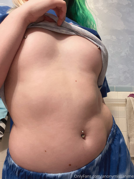 巨乳義母OnlyFans セクシー 写真