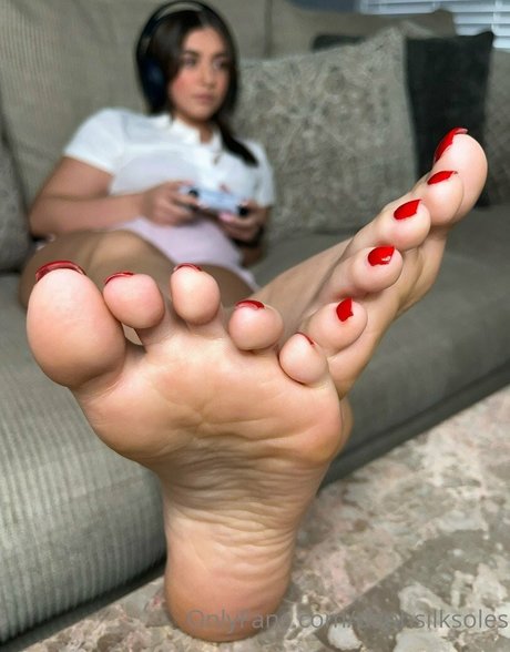 Daphsilksoles ポルノ女優 アーカイブ