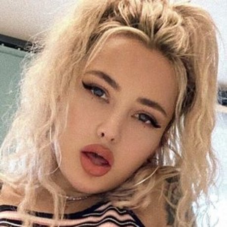 アジア人痴女OnlyFans セクシーヌード 写真