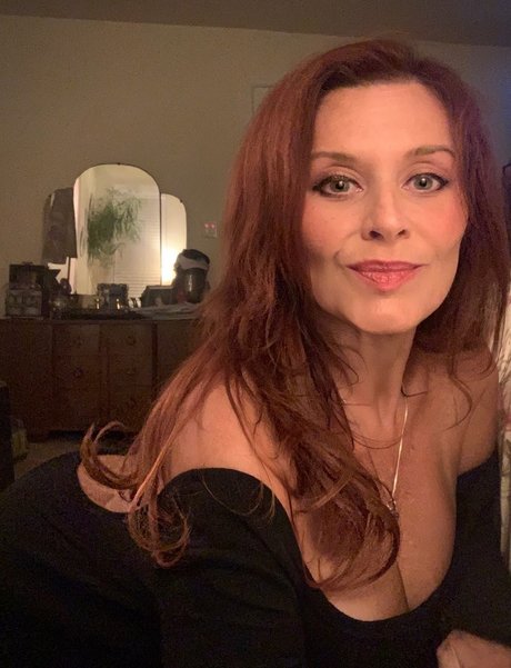 アジアンシャワー OnlyFans ホット裸 画像