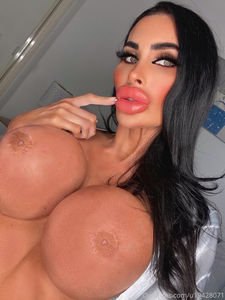 Tarajayn3 セックススター ギャラリー