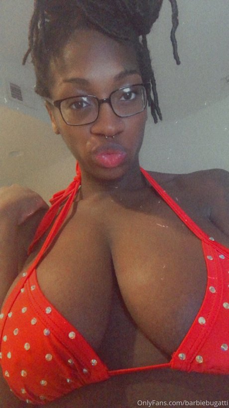 黒檀の白いチンポOnlyFans トップ 写真