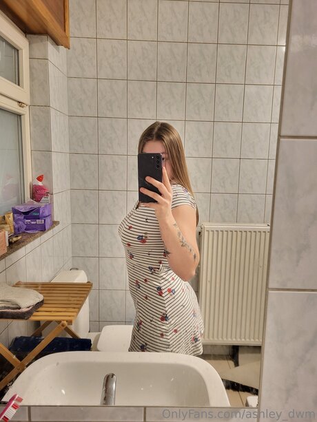 Ashley Dwm セクシーモデル ギャラリー