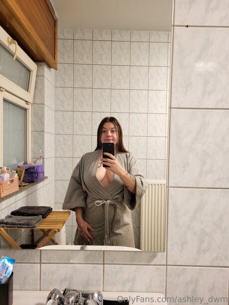 Ashley Dwm 美しいポルノスター 写真