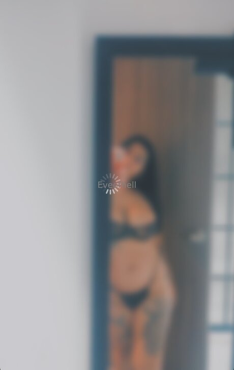 クソなOnlyFans 無料ポルノ 画像