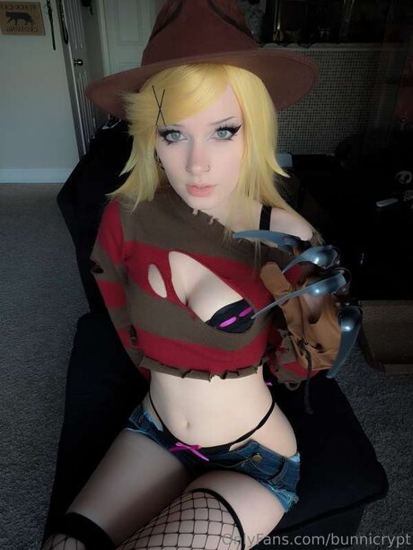 大きな黒い猫OnlyFans セクシー裸 アーカイブ