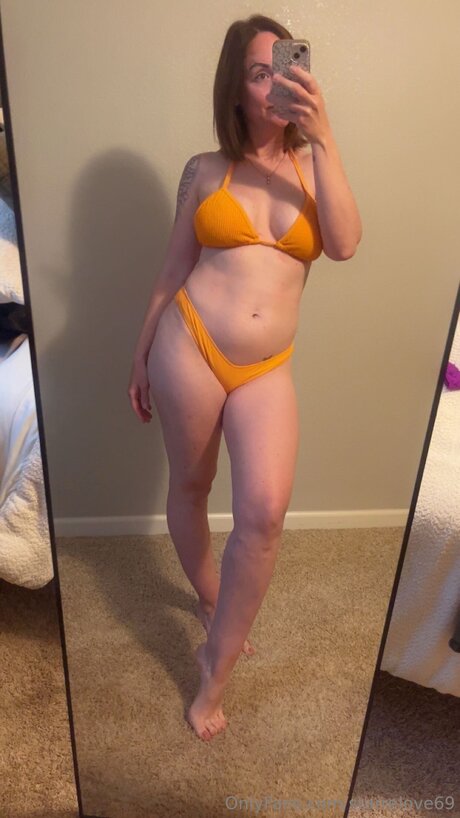 Starrelove69 ポルノモデル 写真