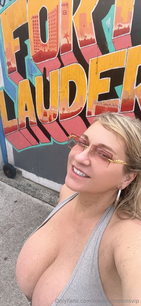 Melonymelonsvip ポルノスター 独占 画像