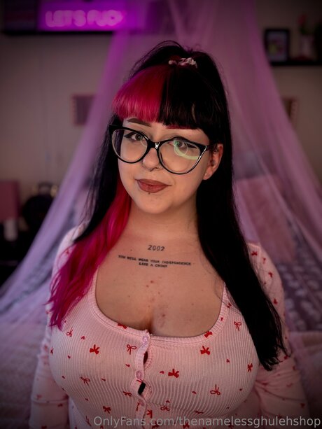 Thenamelessghulehshop 素敵なモデル 画像