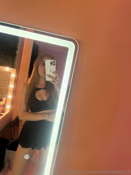 Aussiebabe19 ヌードのポルノスター 写真