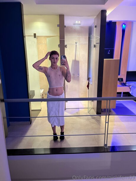 Nickifem09 ポルノ女優 写真