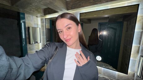 Bella Bella18 高品質のスター アーカイブ