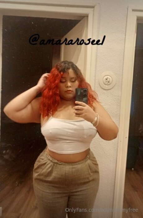 Hotmummyfree アダルトモデル 写真