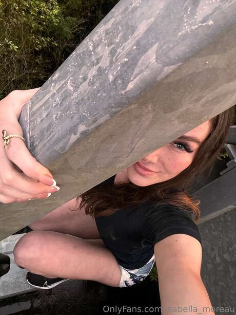 Isabella Moreau ポルノモデル ギャラリー