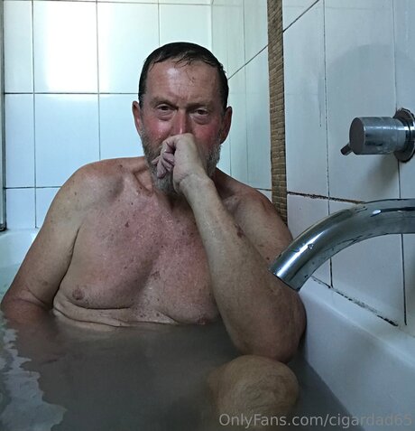 熟女クーガーOnlyFans アートxxx 写真