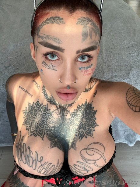 Mollyy Pollyy 美しいモデル 画像