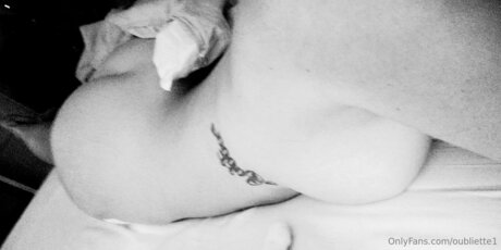 Oubliette1 ポルノスター アダルト 写真