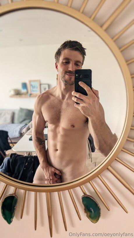 Oeyonlyfans 無料のポルノスター 写真