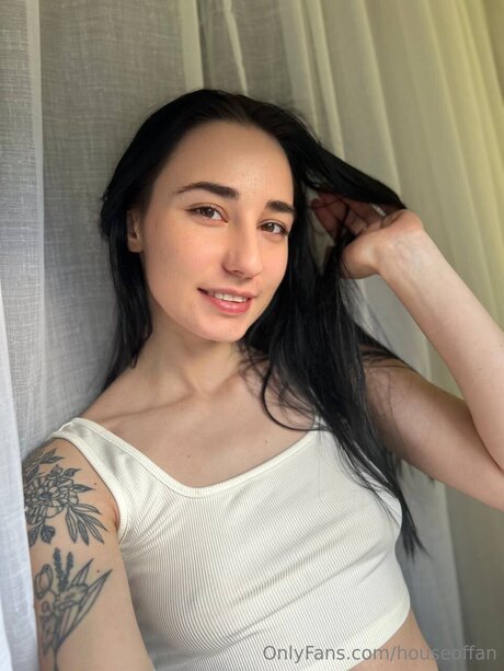 Houseoffan エロティックなポルノスター 写真