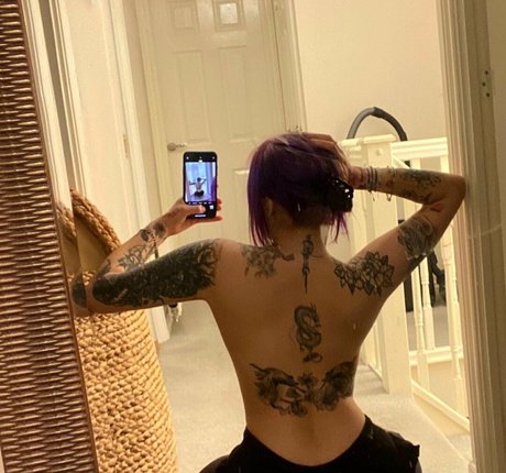 水中オンリーファン アートヌード アーカイブ