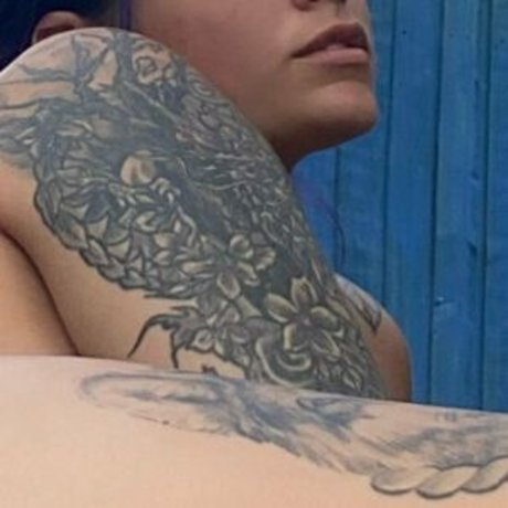 裸の写真 OnlyFans アートポルノ 画像