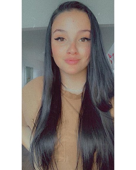 自然なお尻OnlyFans ホット 写真