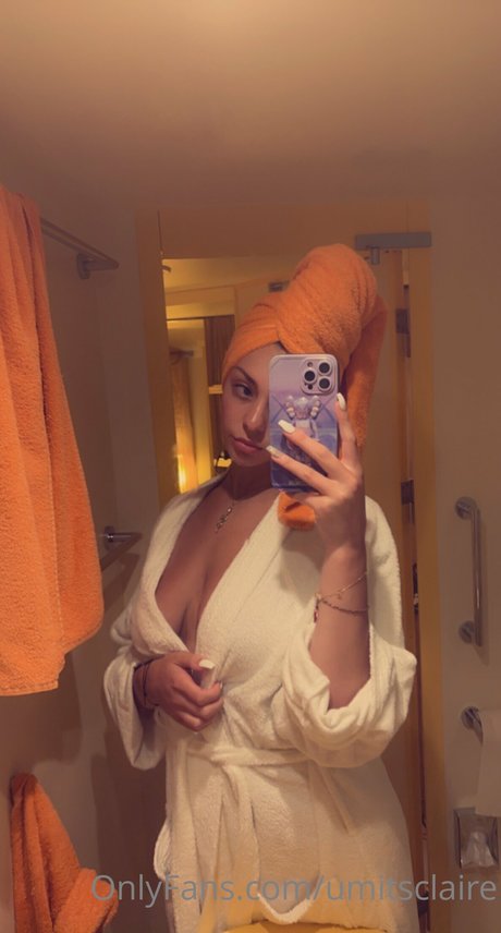 おばあちゃんの巨乳OnlyFans セクシーヌード アーカイブ