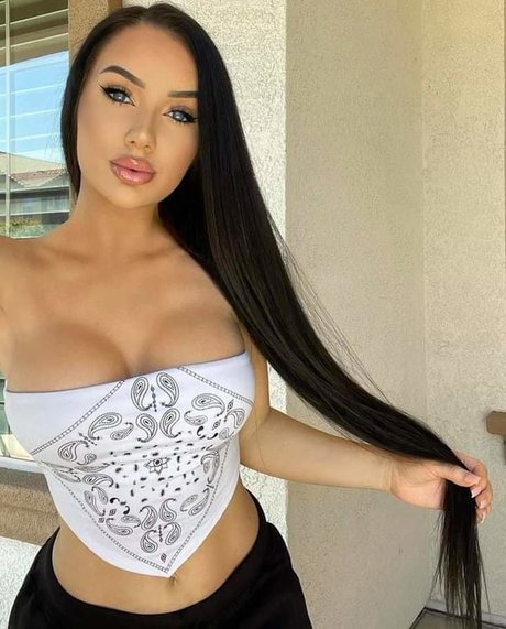 Rachel Keren_ 完璧なポルノスター 画像