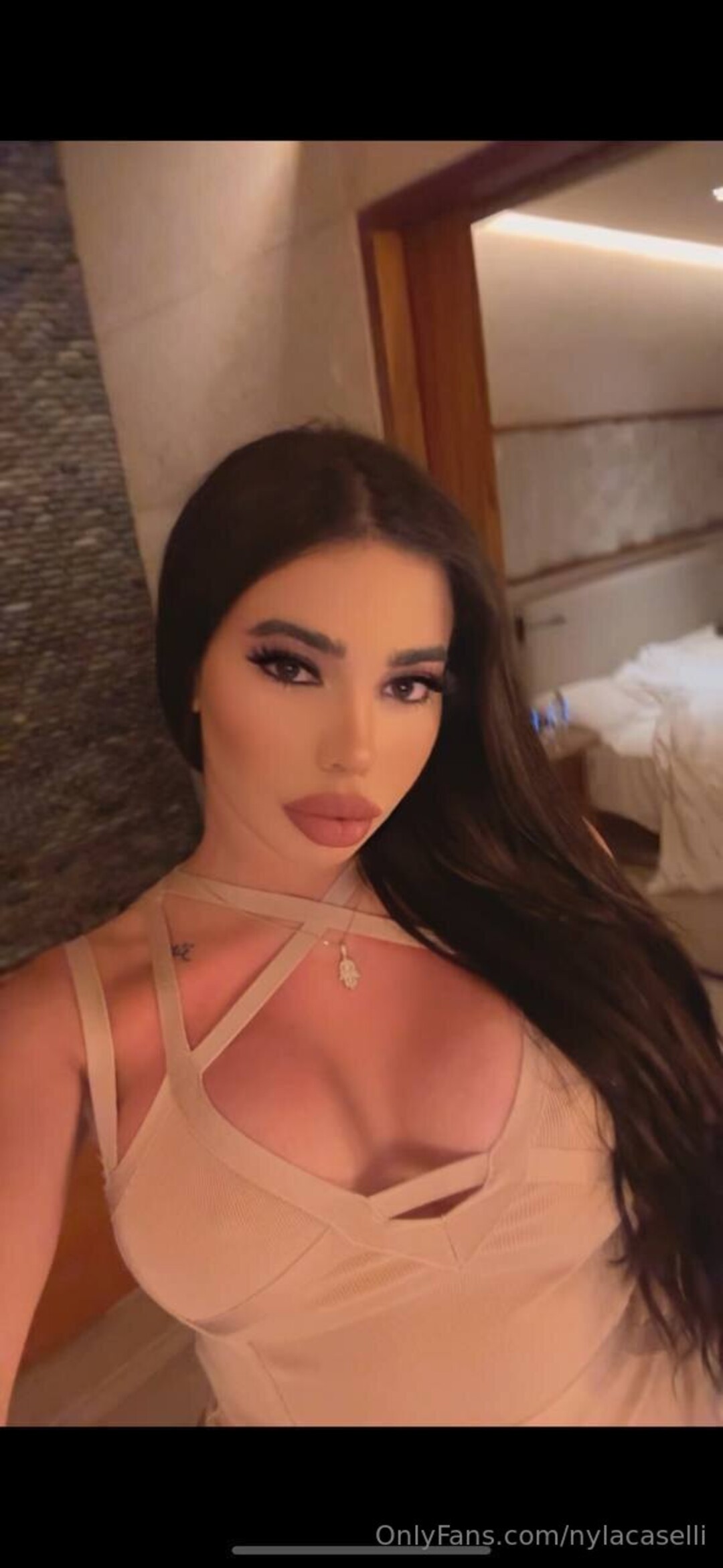 裸のプリンセスOnlyFans 美しいポルノ 写真